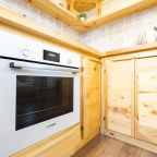 Апартаменты (На ул. Партизана Железняка 9), Апартаменты На Партизана Железняка 9