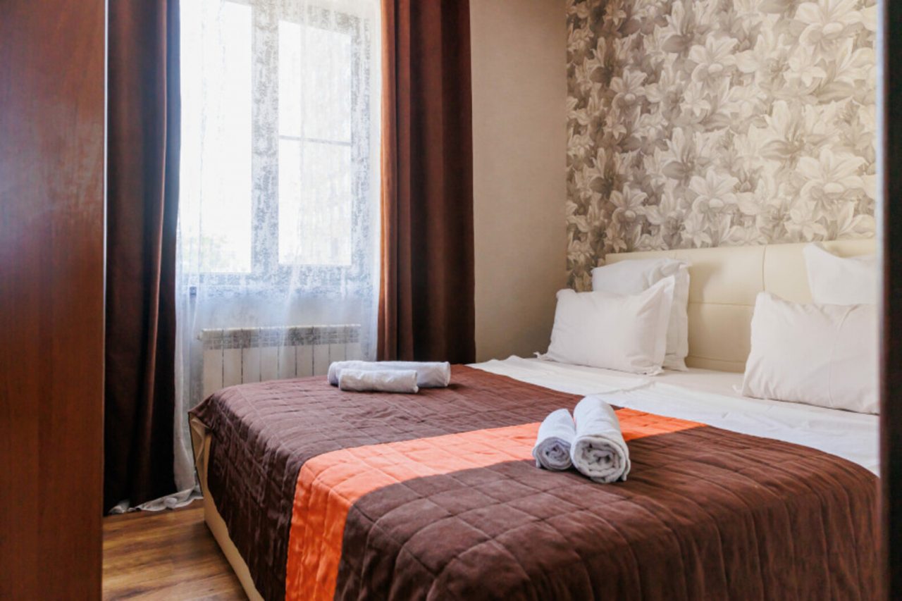 Апартаменты с двуспальной кроватью и диваном - кроватью