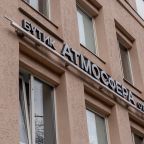 вывеска отеля