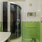 Душевая кабина в номере.