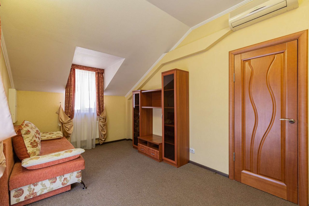 Элегантные шторы.