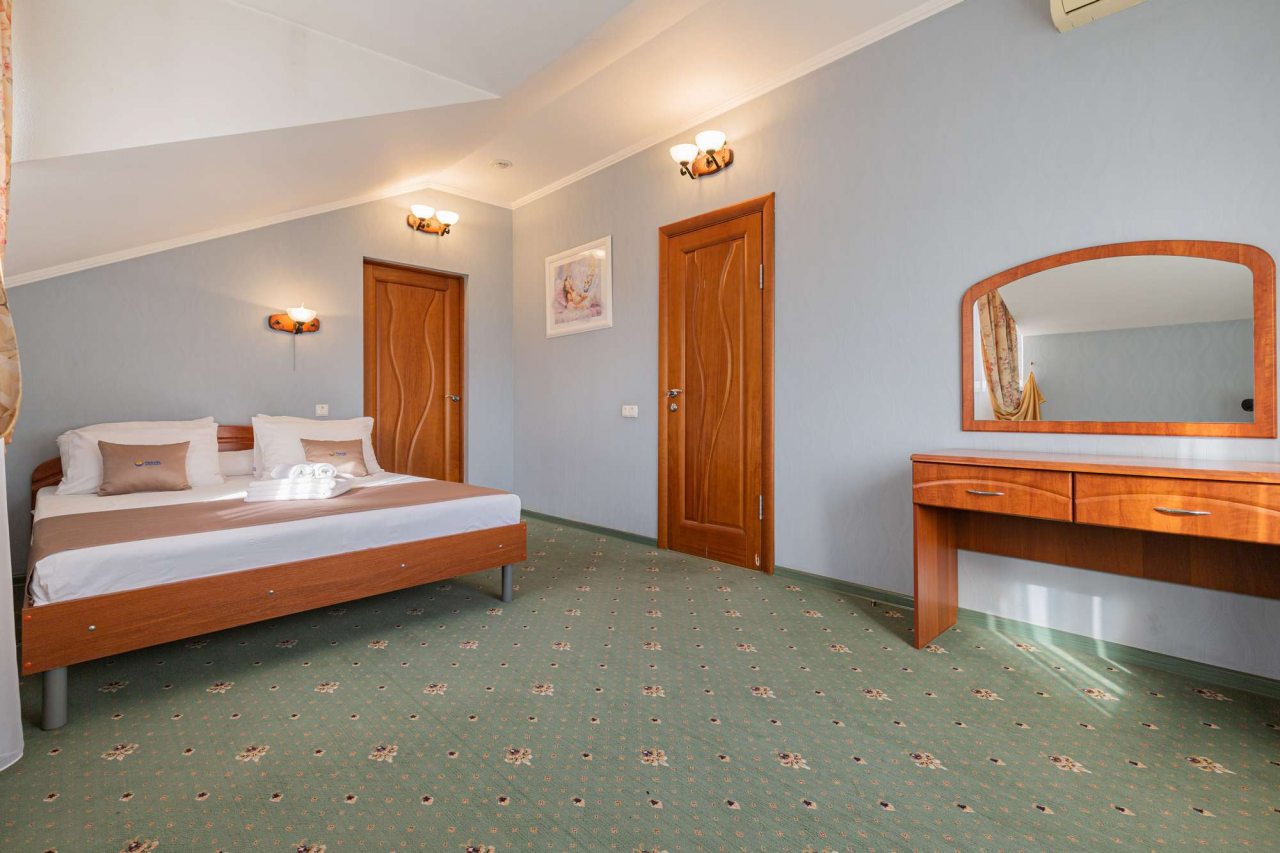 Стильные светильники.