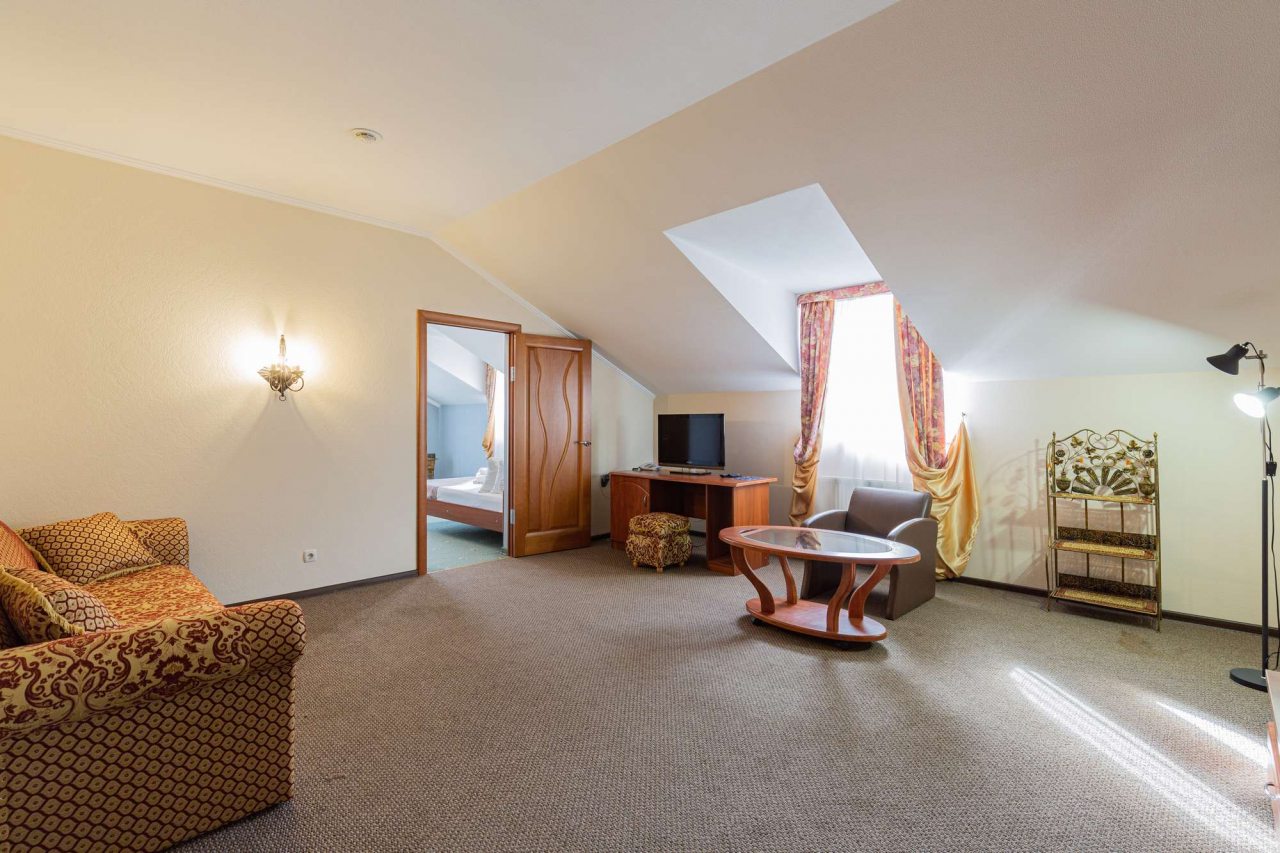 Ковровое покрытие.