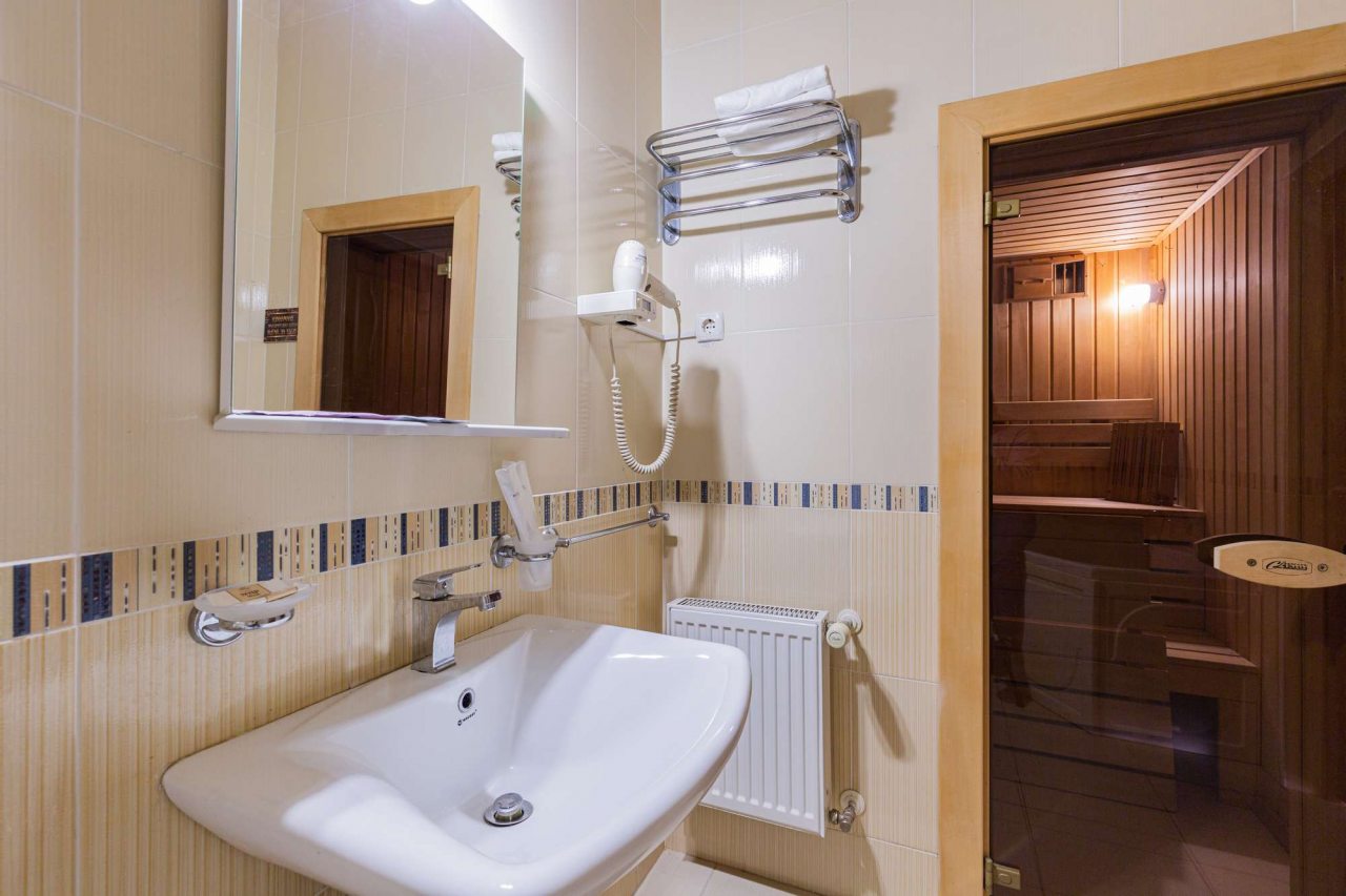 Раковина  вванной.