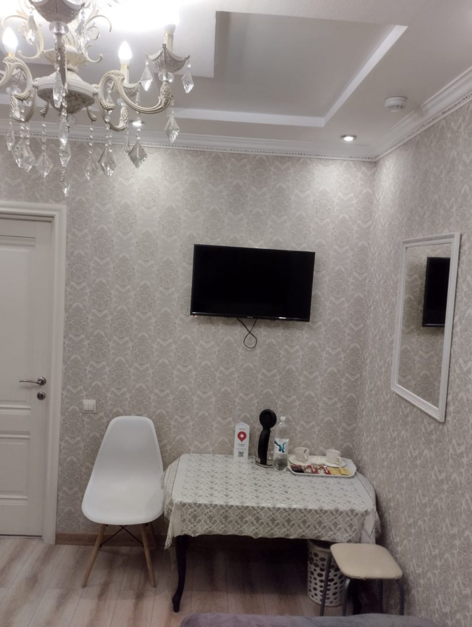 Двухместный (Номер с двумя раздельными кроватями и общей ванной комнатой), Гостиница Гранд