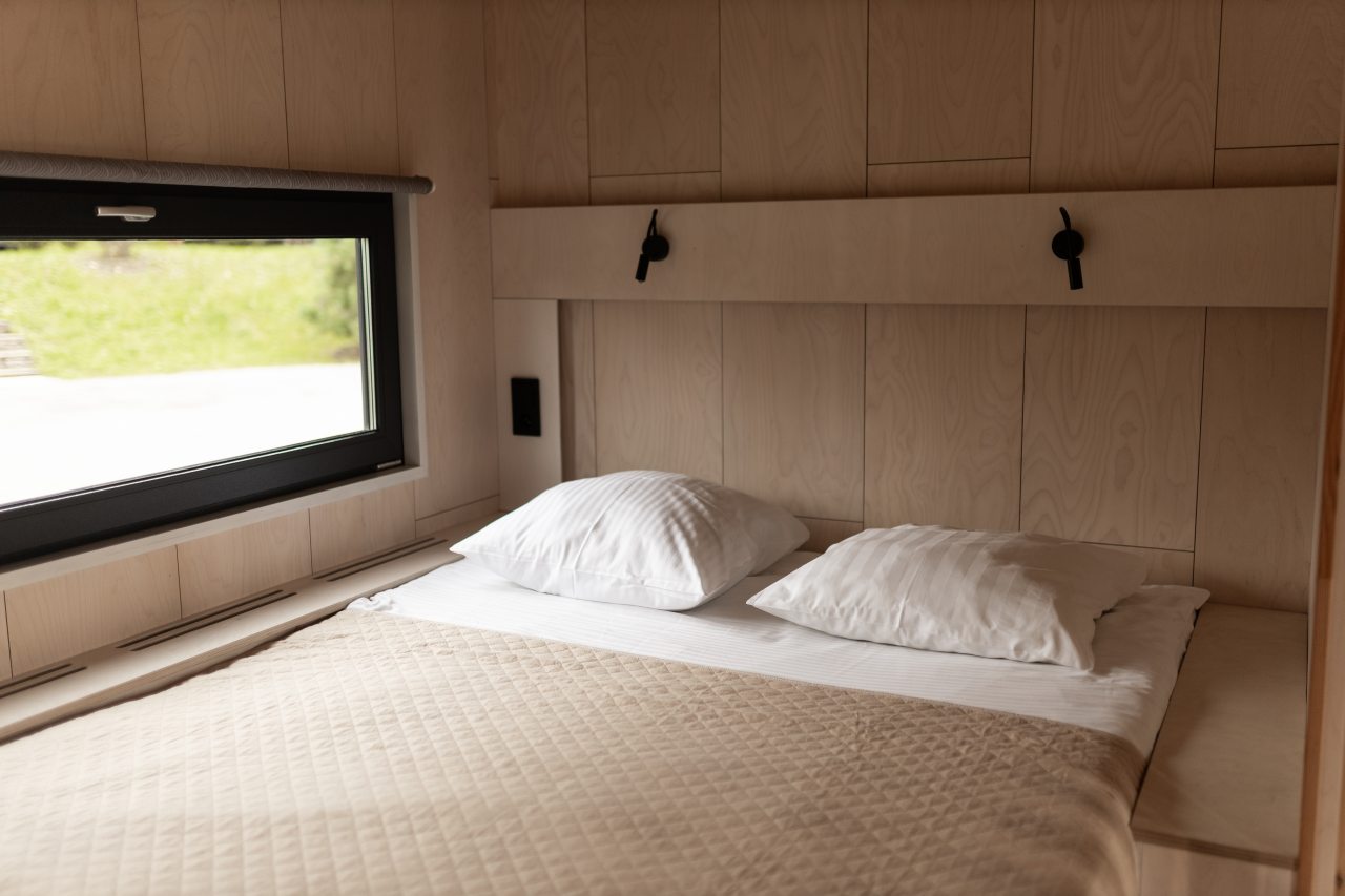 Дом (Квартал Рыбаков, индивидуальный дом), Парк-отель Шахтер