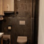 Дом (Квартал Рыбаков, индивидуальный дом), Парк-отель Шахтер