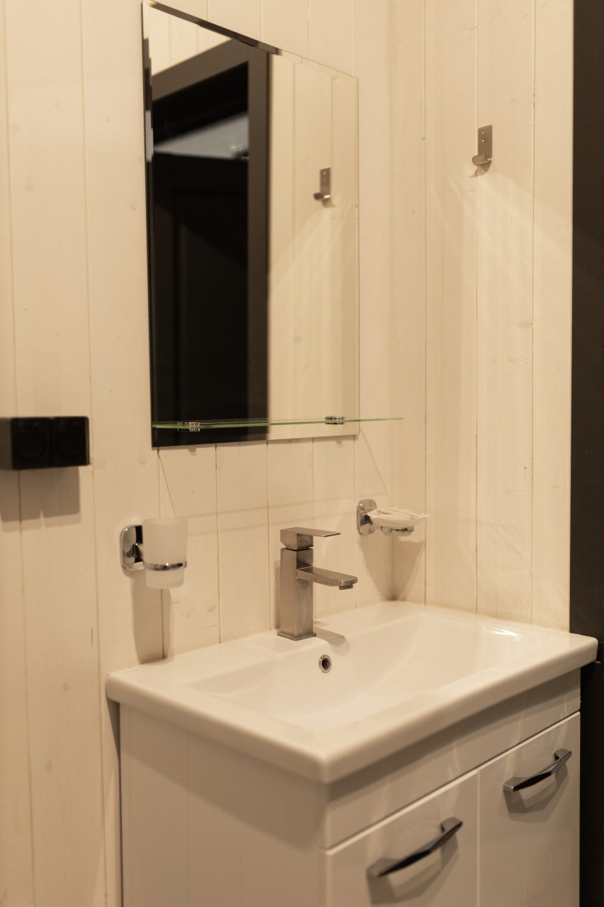 Дом (Квартал Инженеров, индивидуальный дом), Парк-отель Шахтер