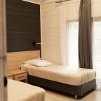 Дом (Квартал Химиков, индивидуальный дом), Парк-отель Шахтер