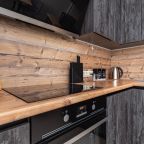 Апартаменты (Грей), Апартаменты Your Place на Героев-Разведчиков 8к4