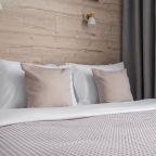 Апартаменты (Грей), Апартаменты Your Place на Героев-Разведчиков 8к4