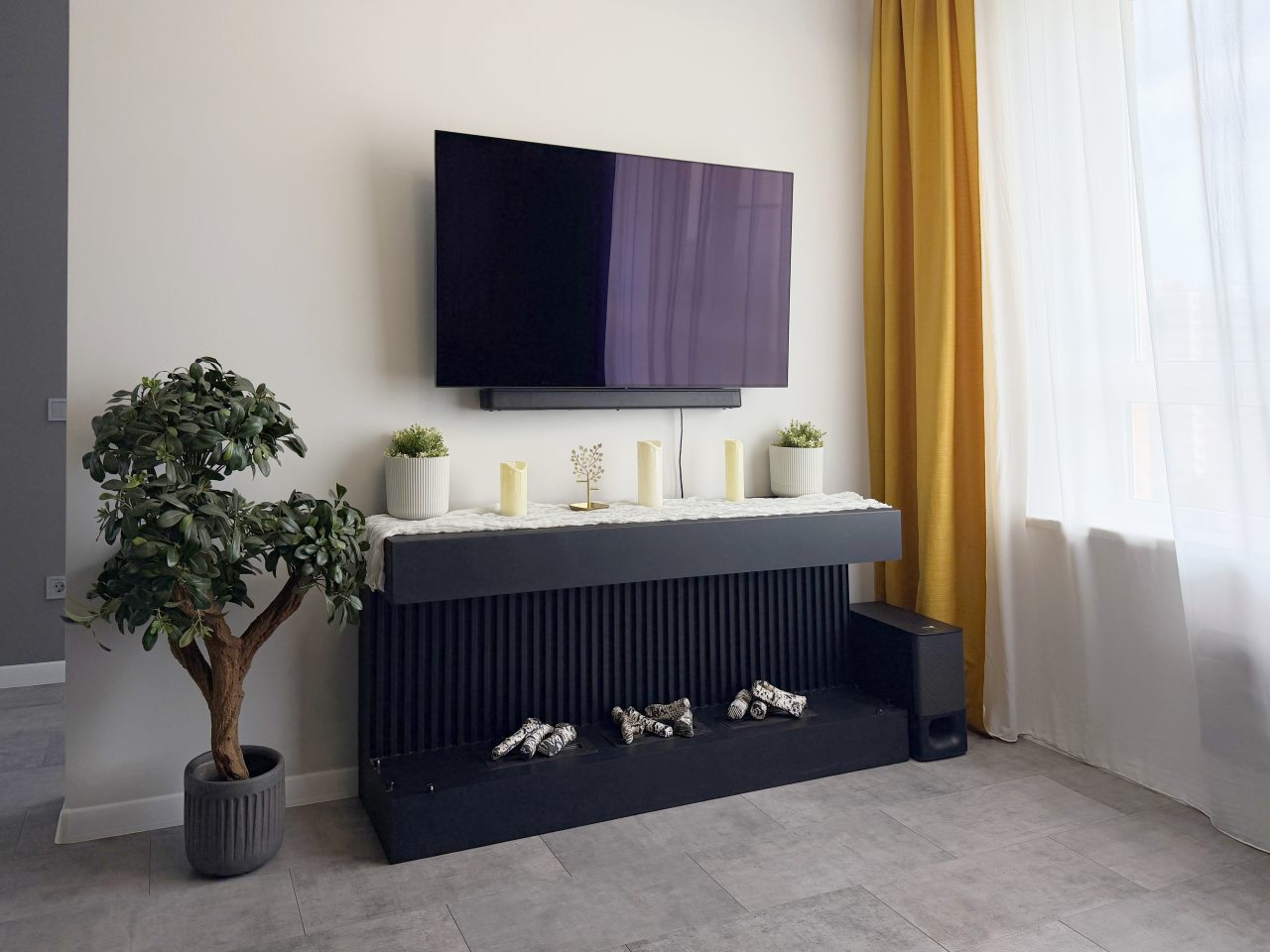 Квартира (Персона), Апартаменты Квартиры на ул. Героев - Разведчиков д. 8к4