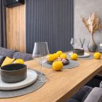 Квартира (Персона), Апартаменты Квартиры на ул. Героев - Разведчиков д. 8к4