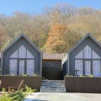 Отдельные домик для вашей семьи.