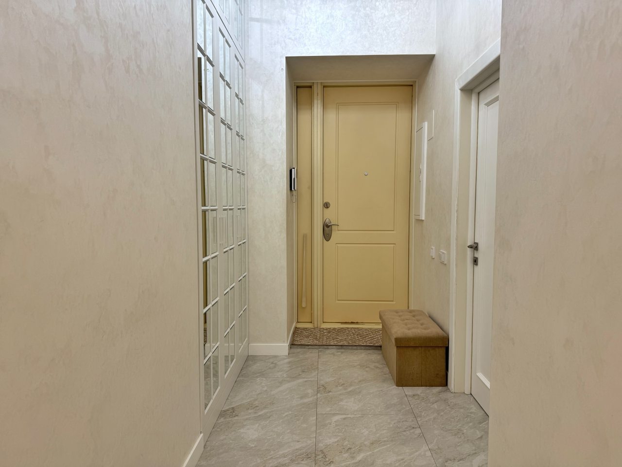 Апартаменты (Apart-Comfort на улице Садовая-Каретная), Апартаменты Apart-Comfort на улице Садовая-Каретная