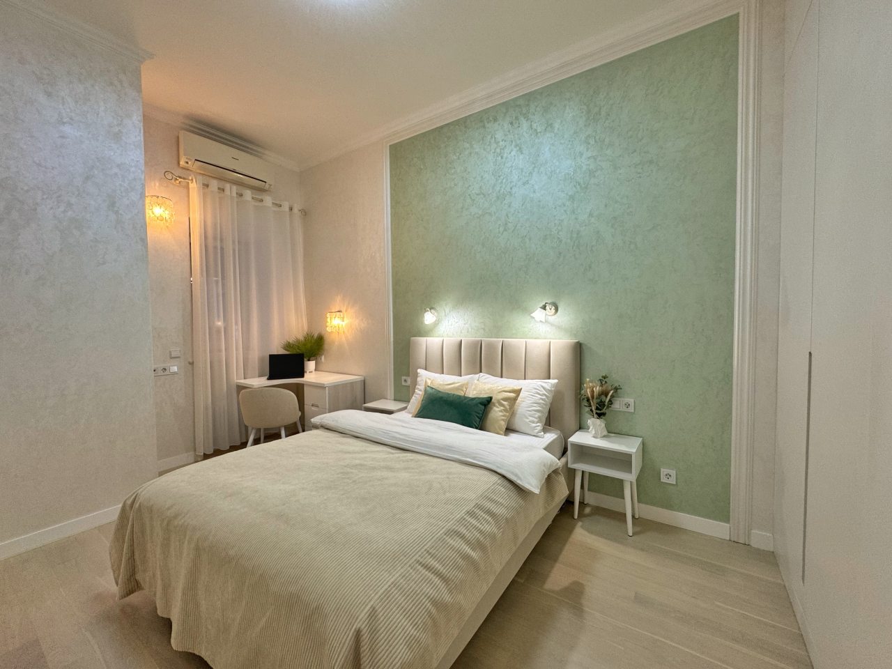 Апартаменты (Apart-Comfort на улице Садовая-Каретная), Апартаменты Apart-Comfort на улице Садовая-Каретная