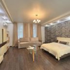 Апартаменты (Apart-Comfort на улице Тверская 17), Апартаменты Apart-Comfort на улице Тверская 17