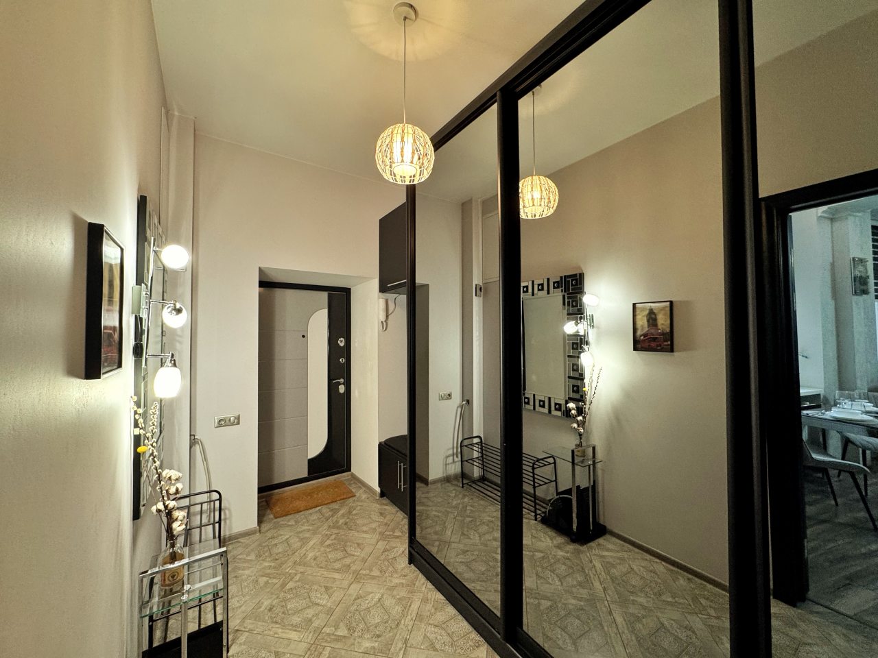 Апартаменты (Apart-Comfort на улице Тверская 17), Апартаменты Apart-Comfort на улице Тверская 17