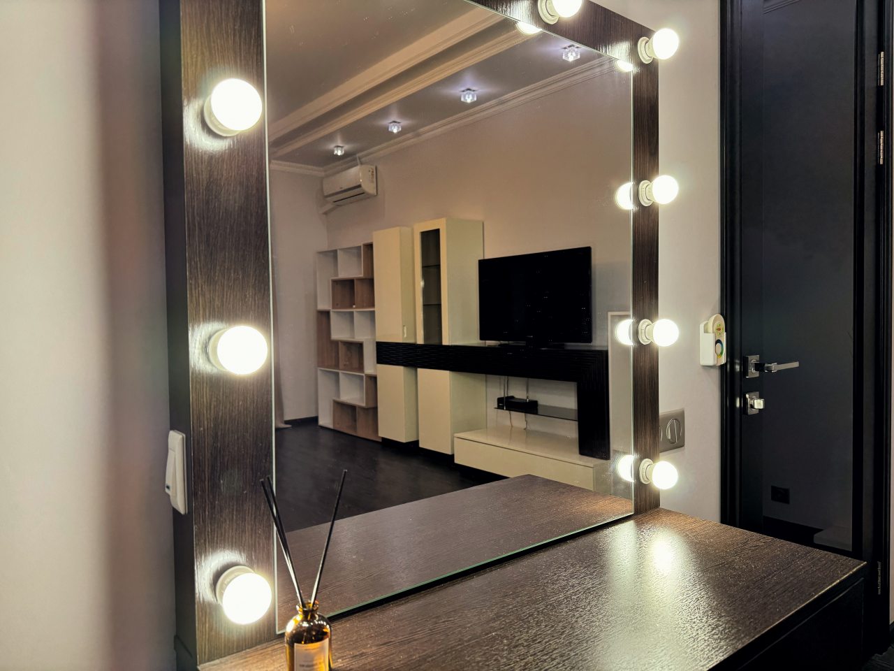 Апартаменты (Apart-Comfort на улице Тверская 17), Апартаменты Apart-Comfort на улице Тверская 17