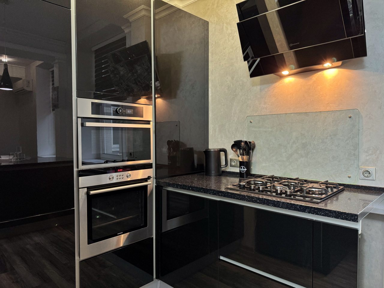 Апартаменты (Apart-Comfort на улице Тверская 17), Апартаменты Apart-Comfort на улице Тверская 17