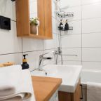 Апартаменты (Классный Домик. 1-комнатная квартира с видом на город и облака), Апартаменты Классный Домик. 1-комнатные с видом на город и облака