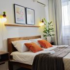 Апартаменты (Классный Домик. 1-комнатная квартира с видом на город и облака), Апартаменты Классный Домик. 1-комнатные с видом на город и облака