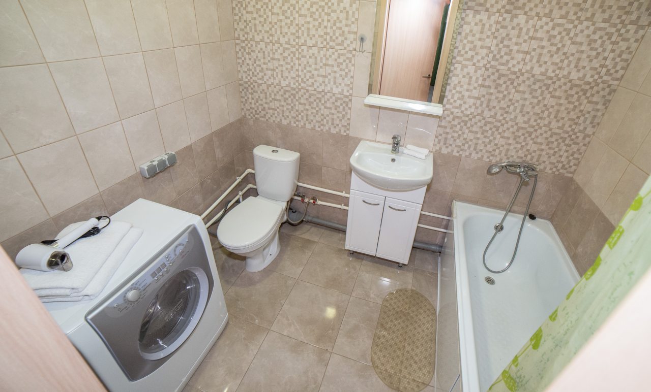 Апартаменты (Островского 2 вторая), Апартаменты На Николая Островского 2