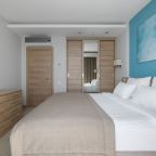 Люкс (FSS), Апарт-отель HIDENS Apart Hotel