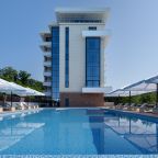 Бассейн с видом, Отель HIDENS Hotel