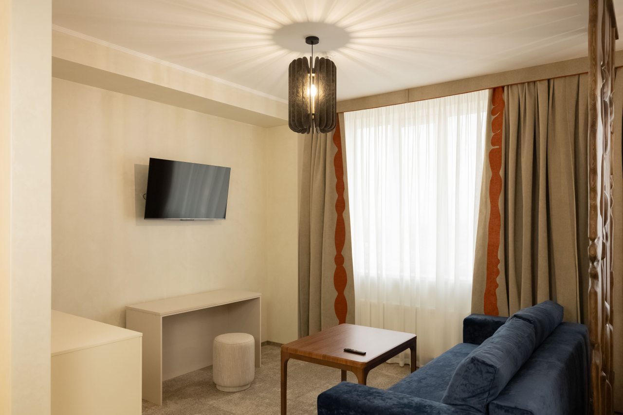 Люкс (Семейный с 1 кроватью Queen-size), Отель Argo Hotel & Spa