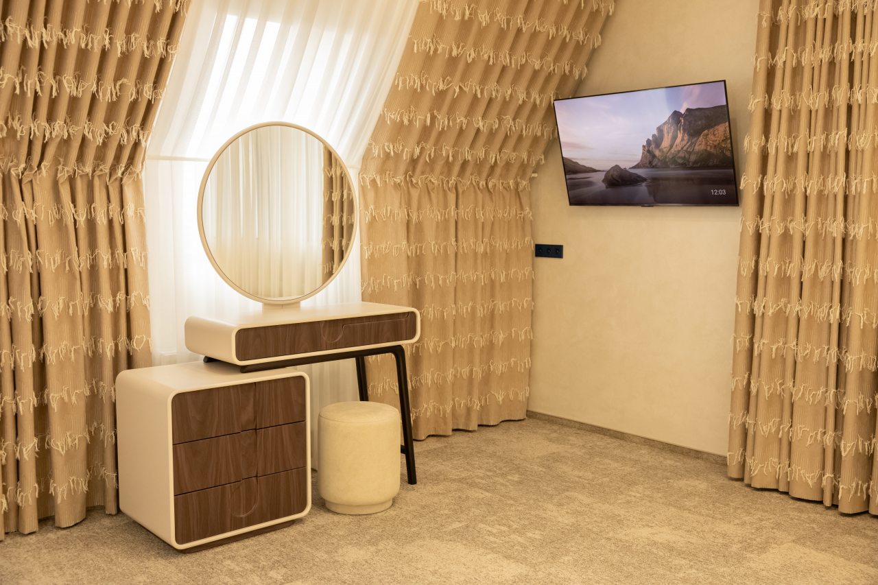 Люкс (Представительский с джакузи и камином), Отель Argo Hotel & Spa