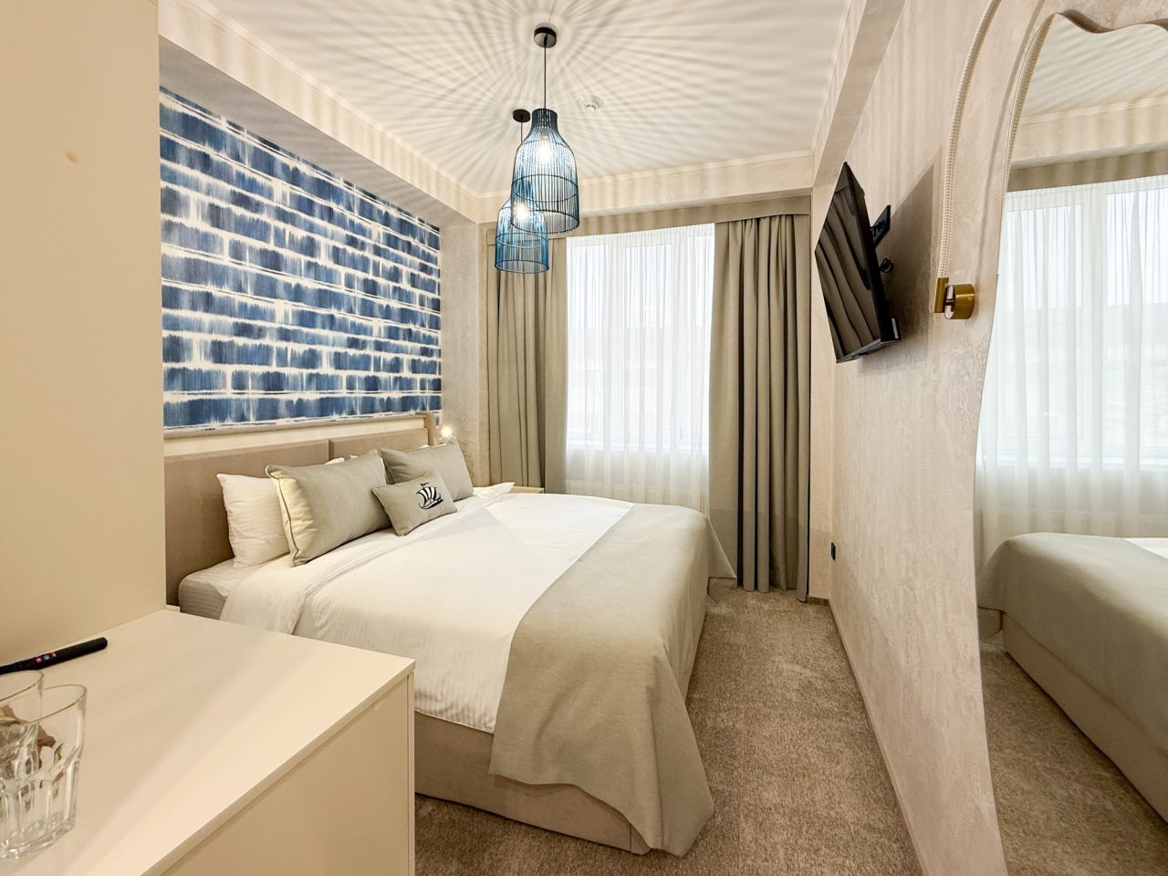 Двухместный (Стандарт с 1 кроватью Queen-size или двумя односпальными кроватями), Отель Argo Hotel & Spa