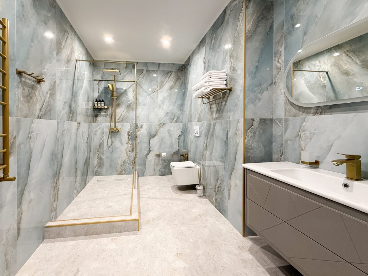 Люкс (Семейный с 1 кроватью Queen-size), Отель Argo Hotel & Spa