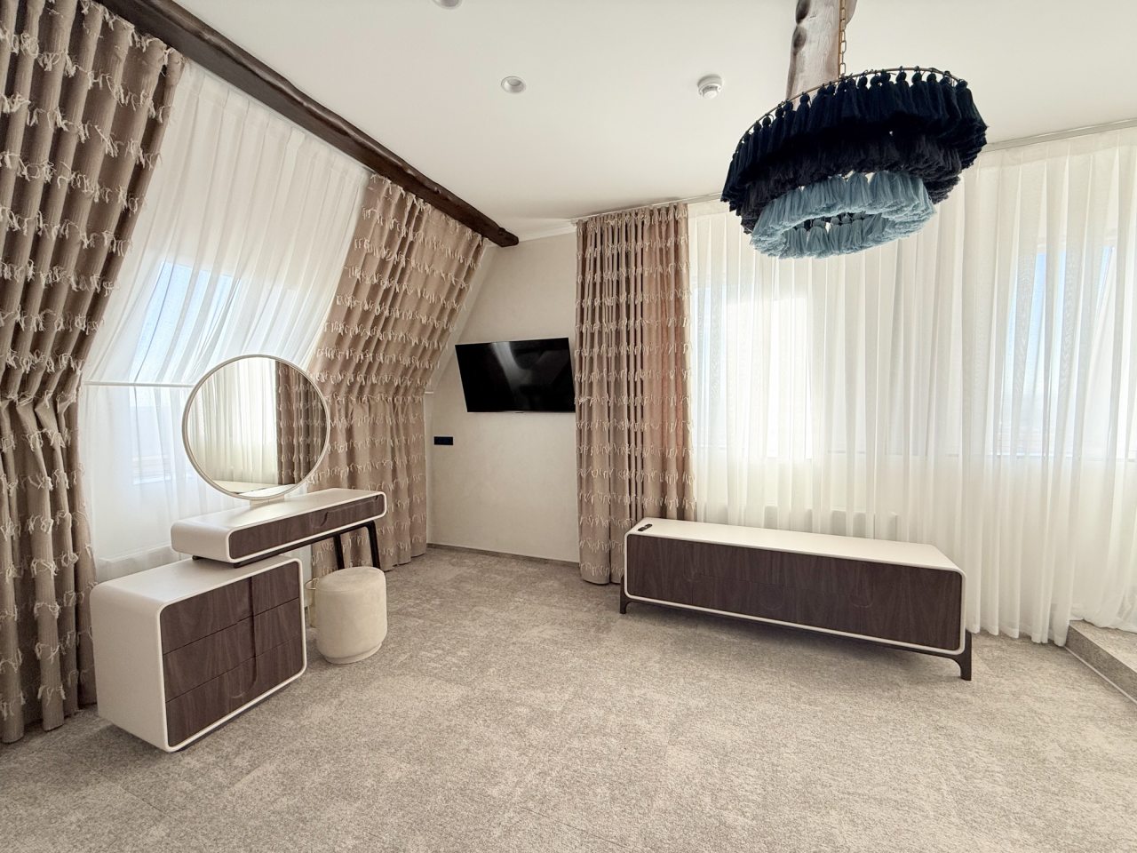 Люкс (Представительский с джакузи и камином), Отель Argo Hotel & Spa