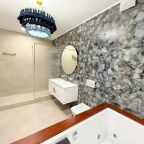 Люкс (Представительский с джакузи и камином), Отель Argo Hotel & Spa