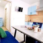 Детские телеканалы, Апартаменты Татьянин Дом на 9-м этаже на Вахова 10А