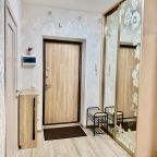 Трёхместный и более, Апартаменты Уютные рядом с Экопарком