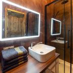 Апартаменты (Двухкомнатные апартаменты с видом во внутренний дворик, 40 м2), Апартаменты Арт Бутик Гончарная