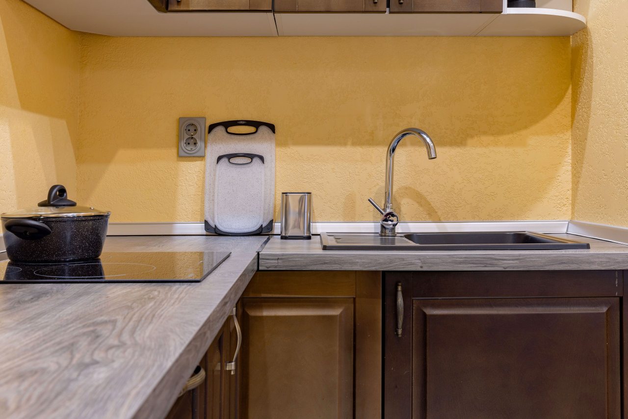 Апартаменты (Просторные апартаменты с видом во двор, 60 м2), Меблированные комнаты Арт Бутик Гончарная