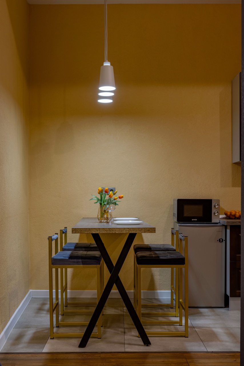 Апартаменты (Просторные апартаменты с видом во двор, 60 м2), Меблированные комнаты Арт Бутик Гончарная