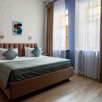 Апартаменты (Двухкомнатные апартаменты с видом во внутренний дворик, 40 м2), Меблированные комнаты Арт Бутик Гончарная