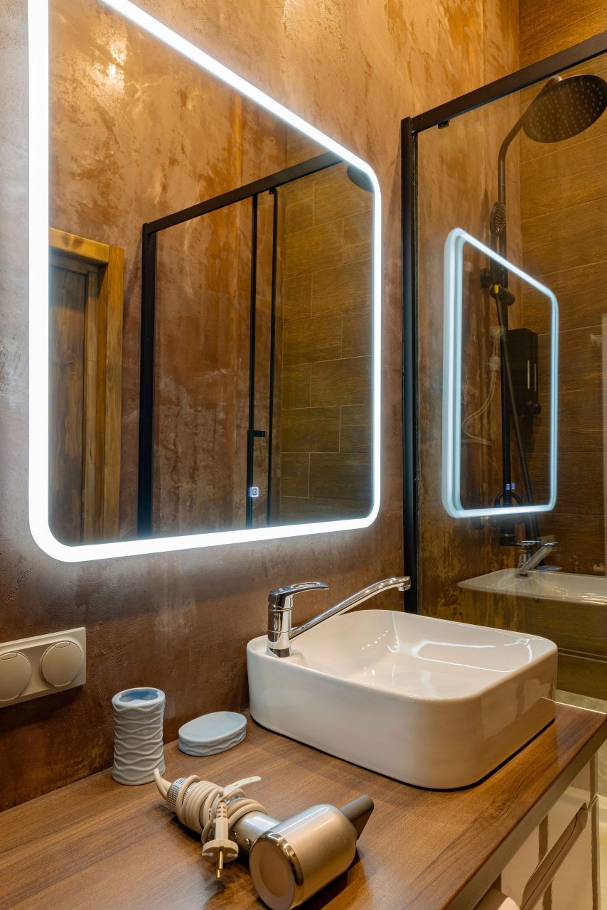 Апартаменты (Двухкомнатные апартаменты с видом во внутренний дворик, 40 м2), Меблированные комнаты Арт Бутик Гончарная