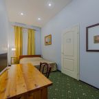 Двухместный (Со своим санузлом), Апартаменты Абажур