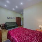 Четырехместный (Со своим санузлом), Апартаменты Абажур