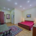 Четырехместный (Со своим санузлом), Апартаменты Абажур