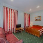 Четырехместный (Со своим санузлом), Апартаменты Абажур