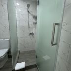 Душевые кабины во всех номерах