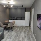 Апартаменты (Квартира на улице Стасова, 2А), Апартаменты В ЖК Зеландия