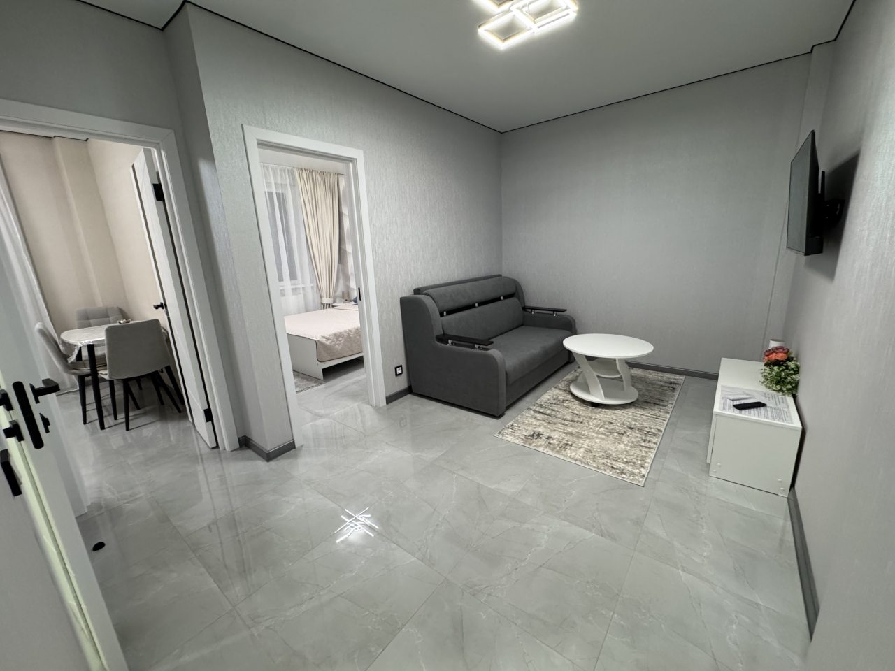 Трёхместный и более (Квартира в ЖК Линии: комфорт и удобство в сердце города!), Апартаменты Ростов