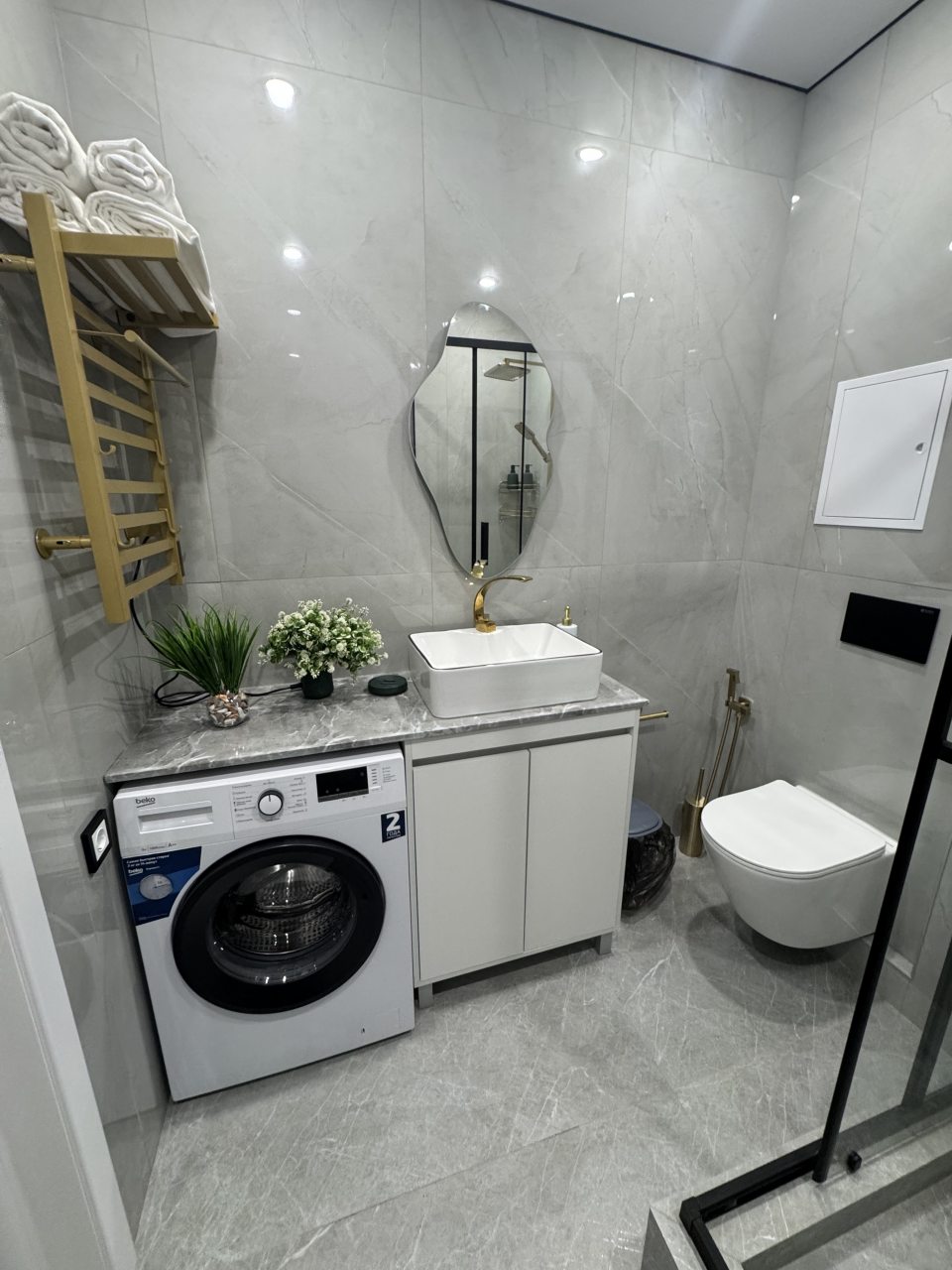 Трёхместный и более (Квартира в ЖК Линии: комфорт и удобство в сердце города!), Апартаменты Ростов